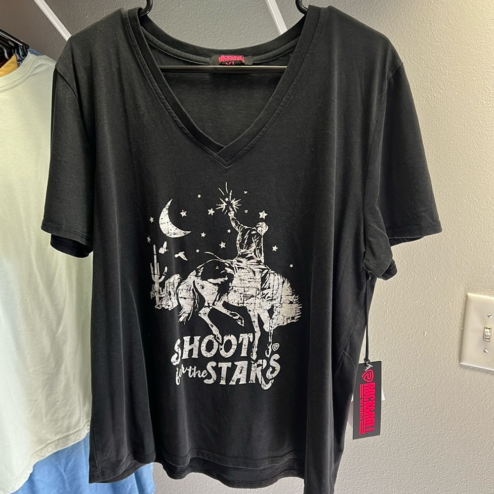Brand New graphic tee from Cavenders!
